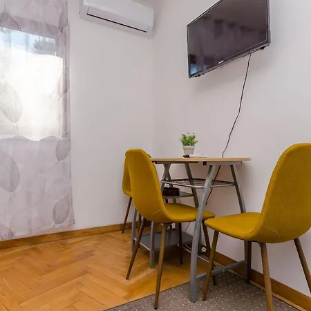 Tabak Apartment