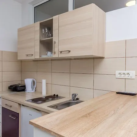 Tabak Apartment *