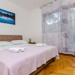 Apartment Tabak *